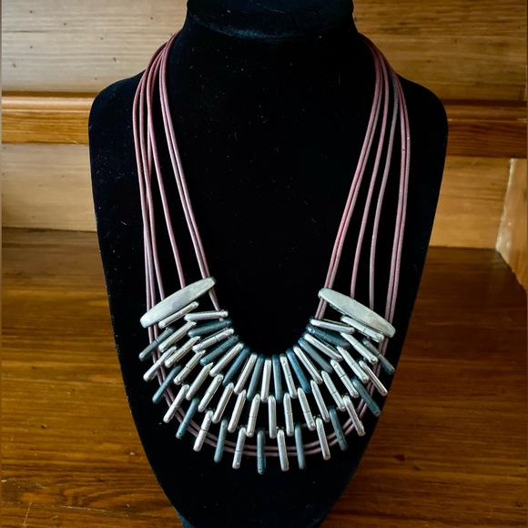 VINTAGE MULTI STRAND LEATHER METAL BIB NECKLACE - Picture 1 of 7